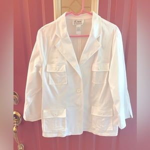 White Jacket from Linea by Louis Dell’Olio size XL
